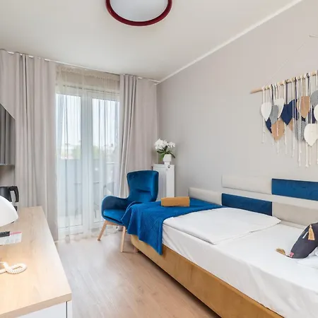 Muselet Adults Only Hotel apartamentowy 4*