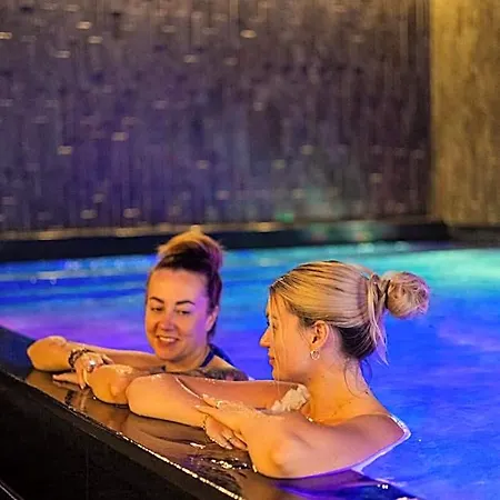Muselet Adults Only 4* Świnoujście